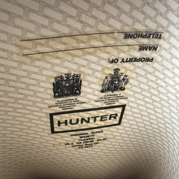 Hunter Original Tall Gloss Casual Rain Boots, Fall Red, in Women's 7 - Picture 7 of 12